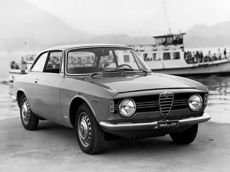  Alfa Romeo Giulia Sprint GT Veloce (105) 1965 года  (фото 5 из 11)